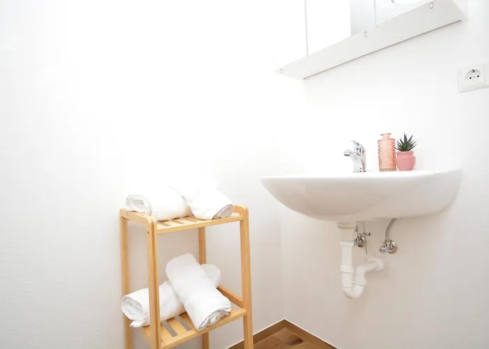 Apartamento 10 - *
